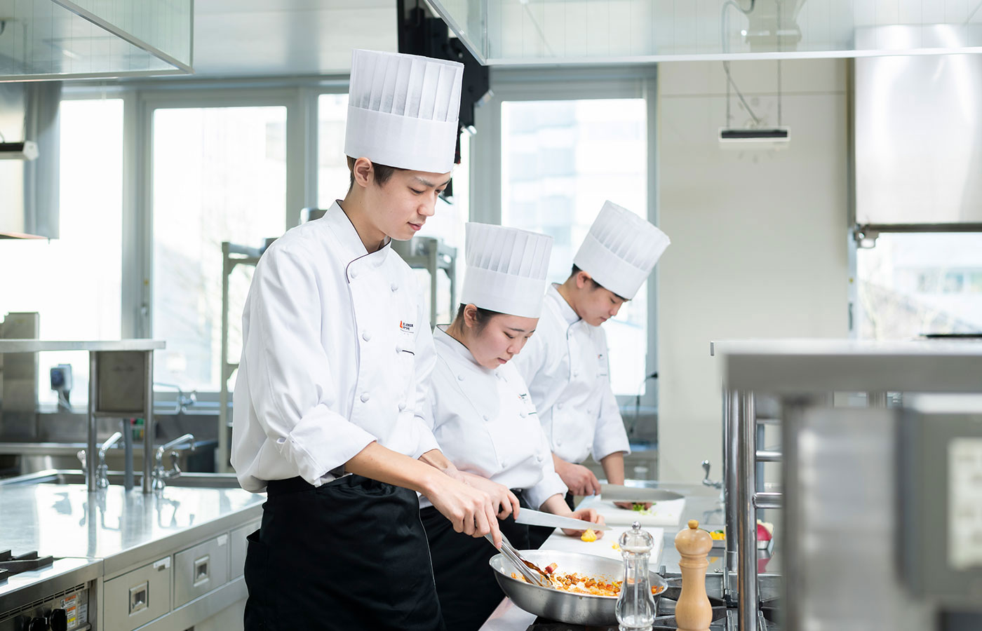 富山県専修学校各種学校連合会|専修(専門)学校・各種学校紹介